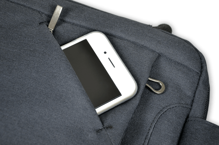 Port Sydney Black 10/12 Toploader Bag