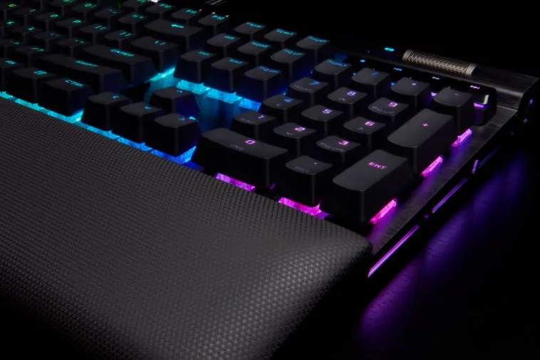 Corsair K100 RGB Optical-Mechanical Wired CORSAIR OPX Switch