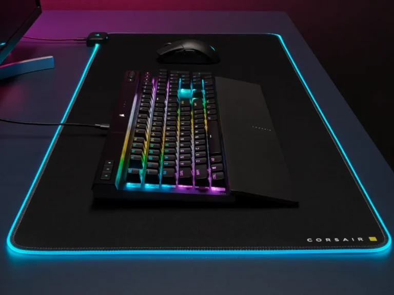 Corsair K70 RGB PRO Mechanical Gaming Keyboard - CHERRY MX SPEED Silver Keyswitches - Black