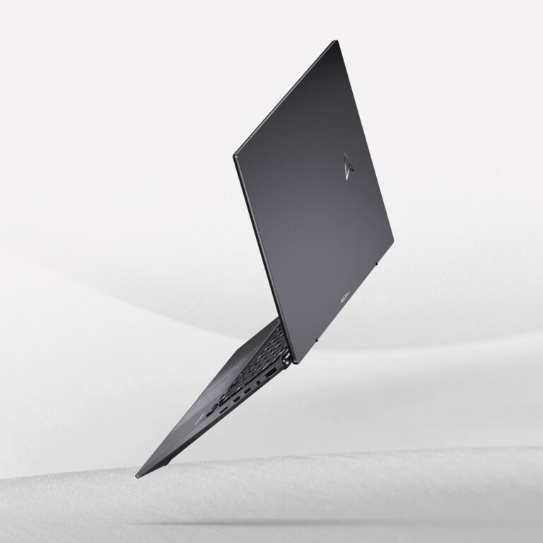 Asus Zenbook 14 OLED UM3402YA-O78512B0W Ryzen 7 Ultrabook