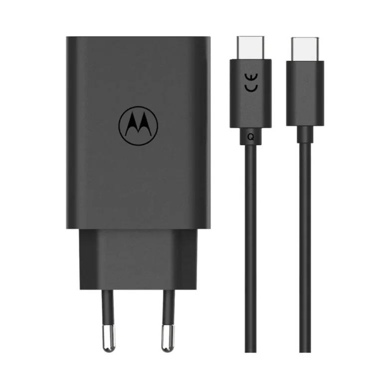 Motorola TurboPower 50W Dual USB-C And USB-A Charger With USB-C Cable (Black)
