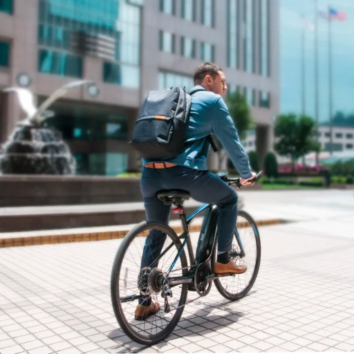 EVERKI 106 LIGHT LAPTOP BACKPACK 15.6''.