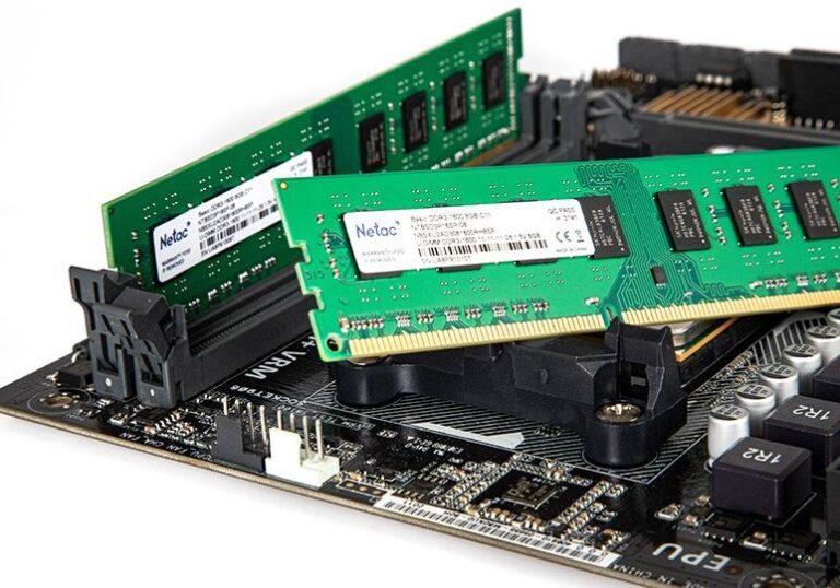 4GB PC DDR3 1600 MEMORY