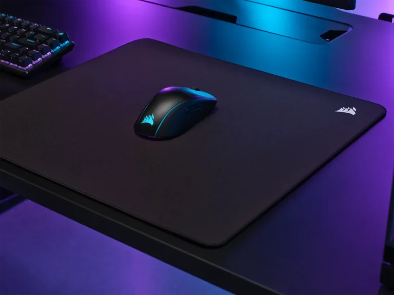 Corsair MM500 v2 Hybrid Cloth Gaming Mouse Pad - Large