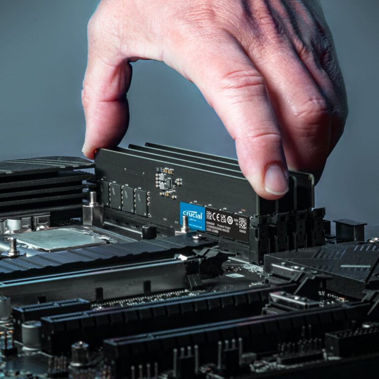 Crucial 64GB DDR5 5600Mhz UDIMM Desktop Memory