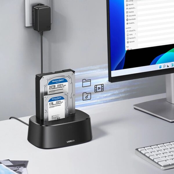 UGreen CM198 3.5/2.5 inch SATA HDD/SDD USB3.0 Docking Statio
