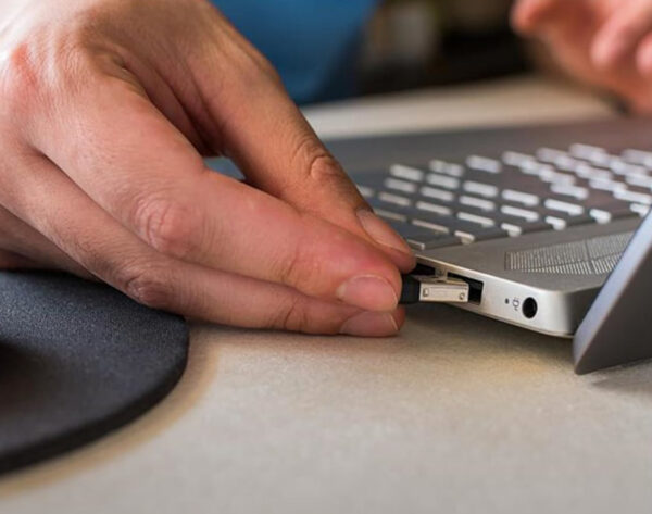 ASUS Tri-band Wi-Fi 7 Nano USB Adapter