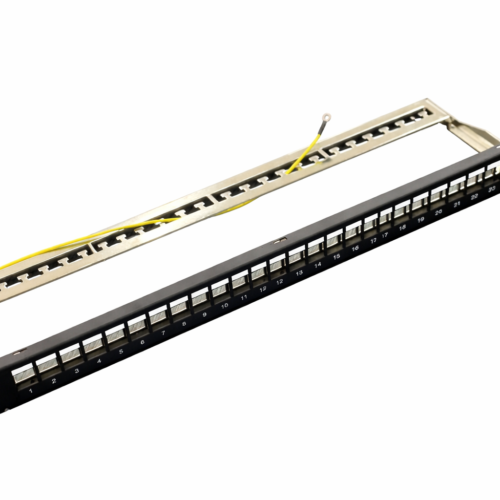 PATCH:CAT7 24 PORT POPULATED FTP