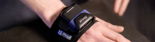 Hand mounted BT 5.0 with standard range 2D scanner. Laser Cr