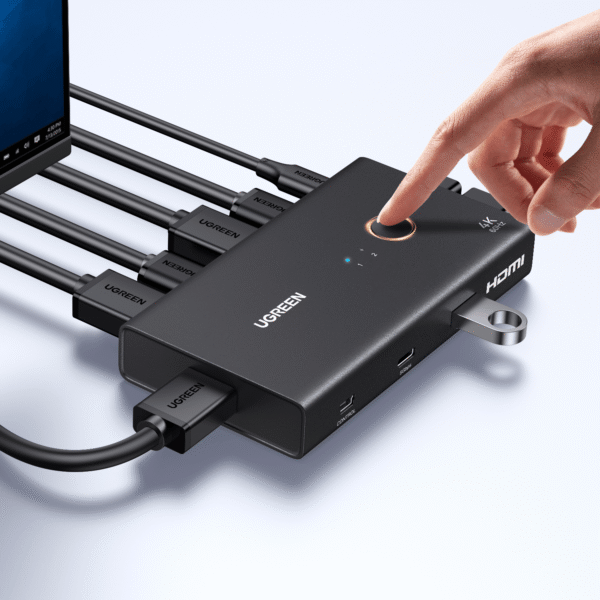 AK502-75246_UGREEN_HDMI_20_KVM_Switch_2_In_1_Out_wr_04.png UGreen HDMI 2.0 KVM Switch 2-In-1 Out