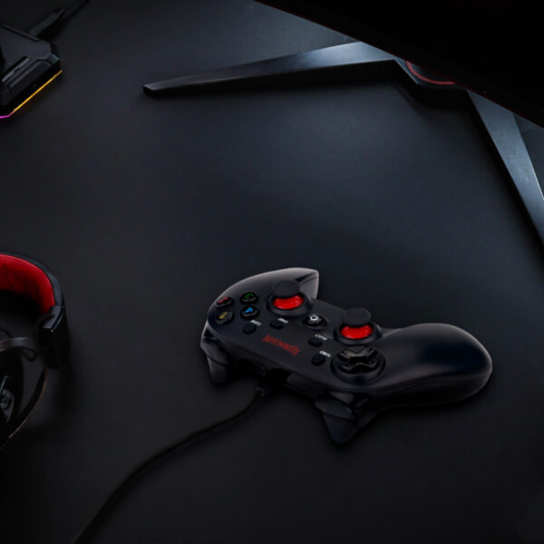 RD-G807_wr_07a.jpg REDRAGON SATURN Wired X/D-input(Digital/Analog) PC Controlle