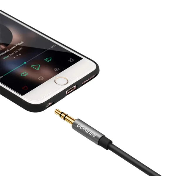 UGREEN AV118 3.5mm AUX Extension Cable 1m UGREEN AV118 3.5mm AUX Extension Cable 1m - AV118-10592